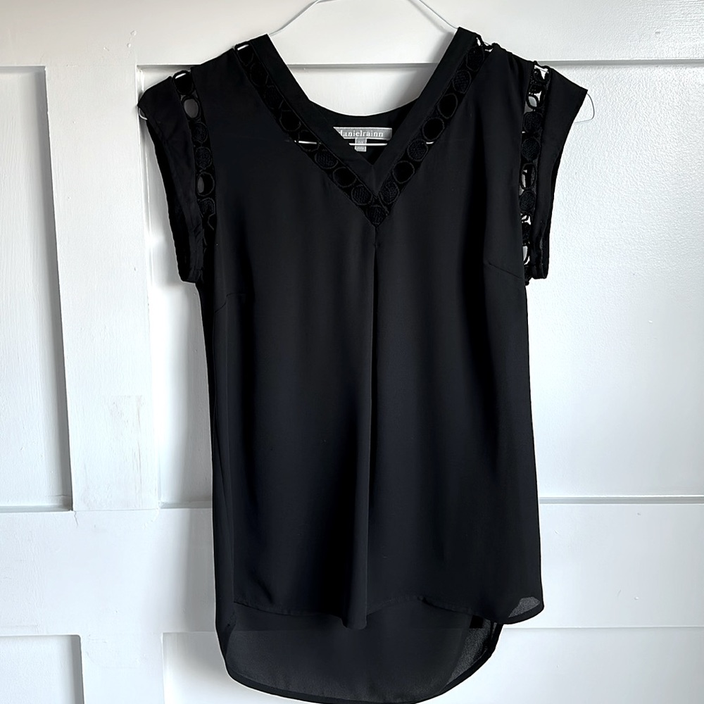Women’s DanielRainn Blouse